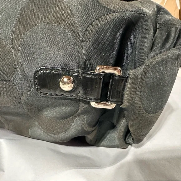 Coach Black Hobo Bag. - Picture 6 of 11